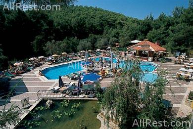 Pine Valley Hotel 3